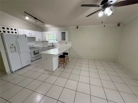 Other - 7510 W 4th Ave, Hialeah, FL 33014 photo 3 of 14