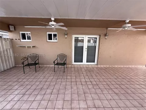 Exterior - 7510 W 4th Ave, Hialeah, FL 33014 photo 6 of 6