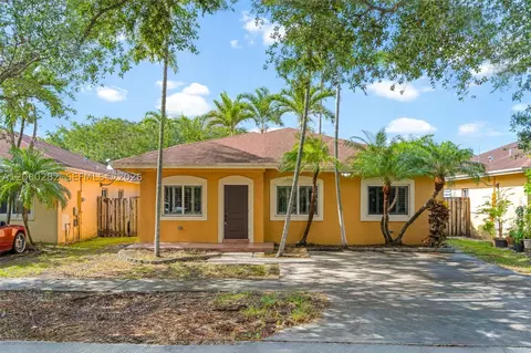 1523 SW 2nd Ct, Homestead, FL 33030