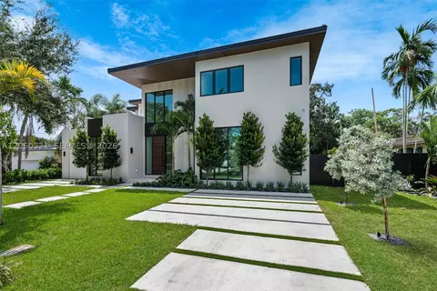 970 NE 92nd St, Miami Shores, FL 33138