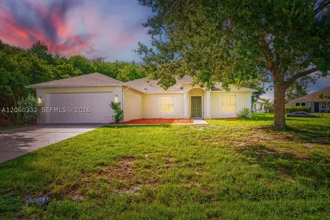591 SW Millard Dr, Port Saint Lucie, FL 34953