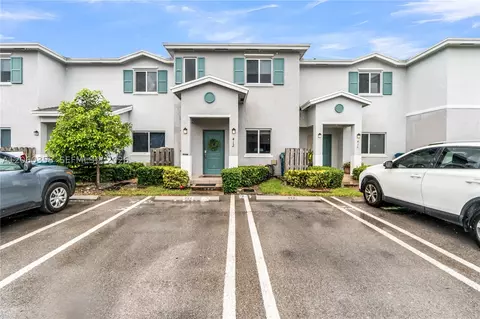 412 NW 12th Ave, Florida City, FL 33034