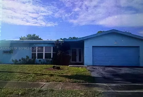 3700 NW 25th St, Lauderdale Lakes, FL 33311