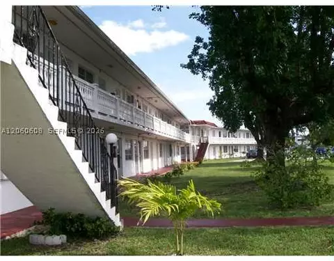 165 NE 203rd Ter #26, Miami Gardens, FL 33179