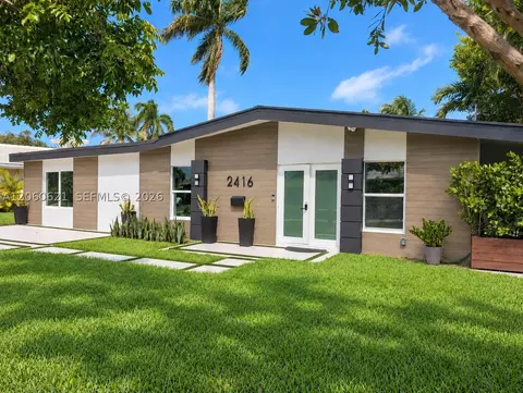 2416 NE 19th Ter, Wilton Manors, FL 33305