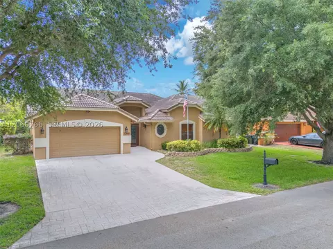 5143 NW 42nd Ter, Coconut Creek, FL 33073