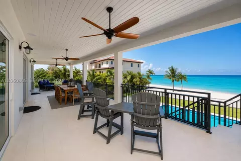 Exterior - 108 Sunrise Dr, Marathon, FL 33050 photo 3 of 4