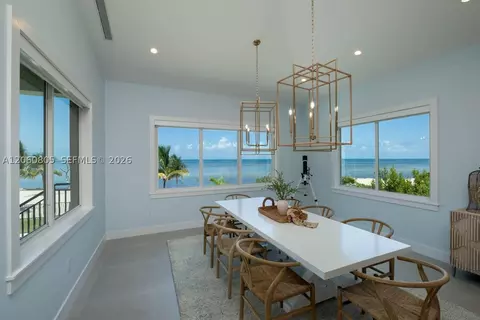 Dining - 108 Sunrise Dr, Marathon, FL 33050 photo 1 of 2