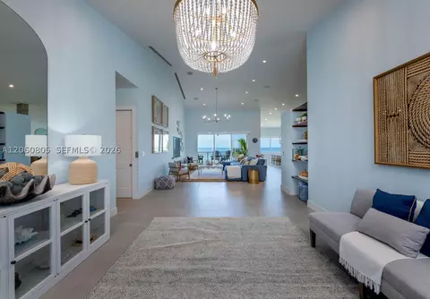 Entry Way - 108 Sunrise Dr, Marathon, FL 33050 photo 1 of 3