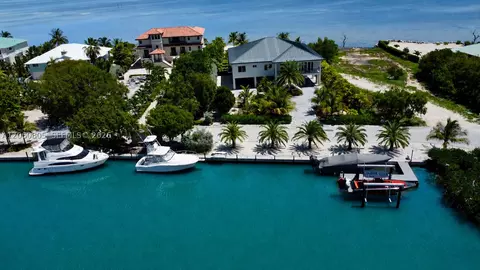Other - 108 Sunrise Dr, Marathon, FL 33050 photo 7 of 8