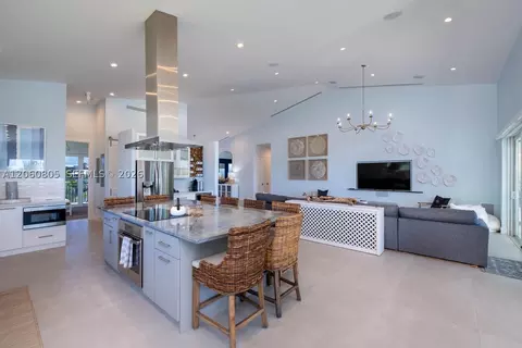 Kitchen - 108 Sunrise Dr, Marathon, FL 33050 photo 3 of 4