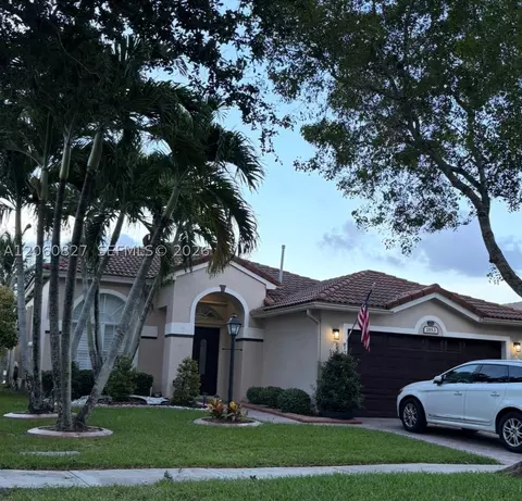 1853 NW 130th Ave, Pembroke Pines, FL 33028
