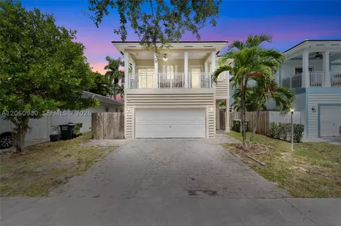 371 NE 32nd Ter, Homestead, FL 33033
