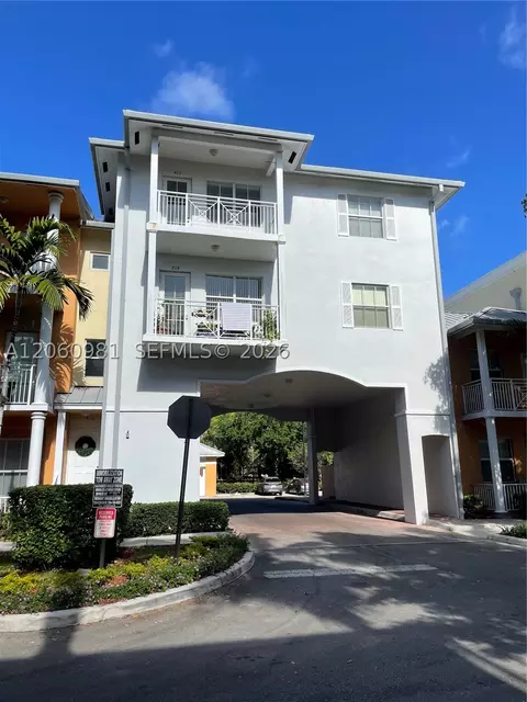 412 SW 13th Ter #412, Fort Lauderdale, FL 33312
