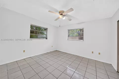 Bedroom - 430 SE 7th Ave, Hialeah, FL 33010 photo 1 of 2