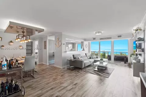 2841 N Ocean Blvd #1402, Fort Lauderdale, FL 33308