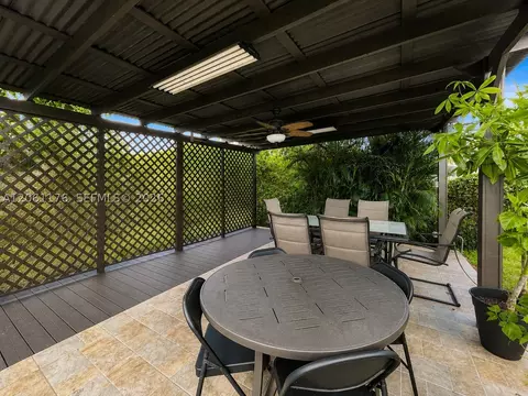Exterior - 30 E 36th St, Hialeah, FL 33013 photo 4 of 4