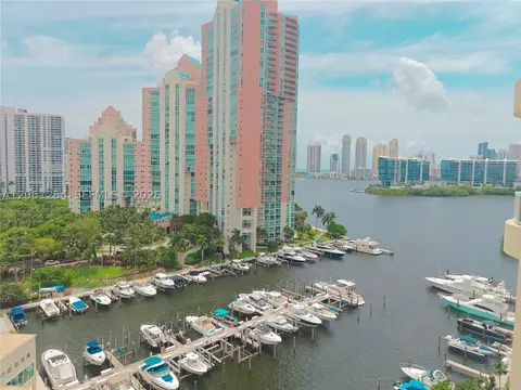 3340 NE 190th St #1304, Aventura, FL 33180