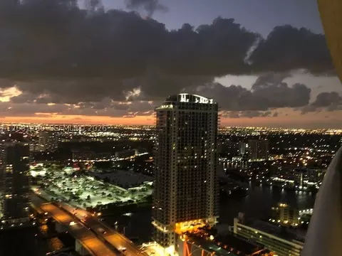 1800 S Ocean Dr #4206, Hallandale Beach, FL 33009