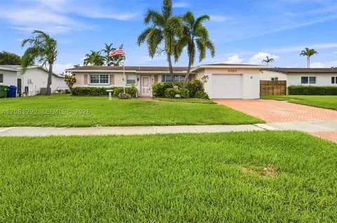 2030 NW 88th Ter, Pembroke Pines, FL 33024