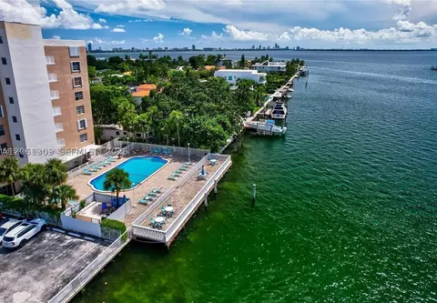 1455 N Treasure Dr #PH-H, North Bay Village, FL 33141
