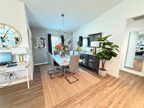 Dining - 3006 Base Ct, Labelle, FL 33935 photo 1 of 3
