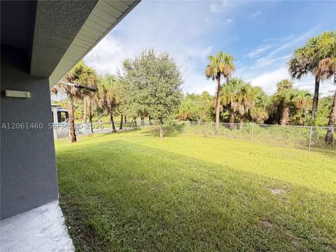 Exterior - 3006 Base Ct, Labelle, FL 33935 photo 3 of 3