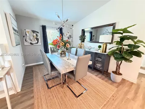 Dining - 3006 Base Ct, Labelle, FL 33935 photo 2 of 3