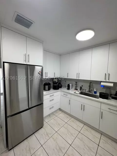 Kitchen - 80 W 56th St, Hialeah, FL 33012 photo 3 of 4