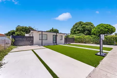 Other - 858 E 21st St, Hialeah, FL 33013 photo 4 of 8