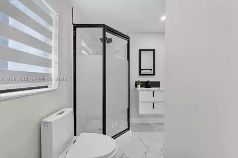 Bath - 858 E 21st St, Hialeah, FL 33013 photo 1 of 3