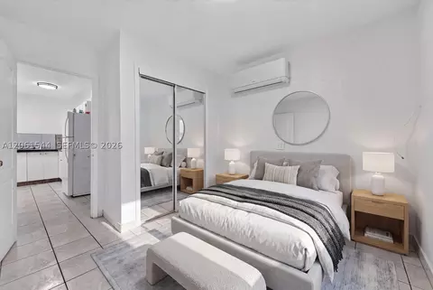 Bedroom - 858 E 21st St, Hialeah, FL 33013 photo 4 of 6