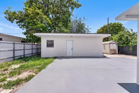 Exterior - 858 E 21st St, Hialeah, FL 33013 photo 1 of 3