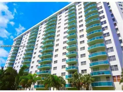 19390 Collins Ave #308, Sunny Isles Beach, FL 33160