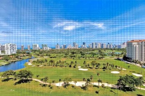 20335 W Country Club Dr #1806, Aventura, FL 33180