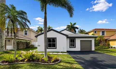 19179 NW 22nd St, Pembroke Pines, FL 33029