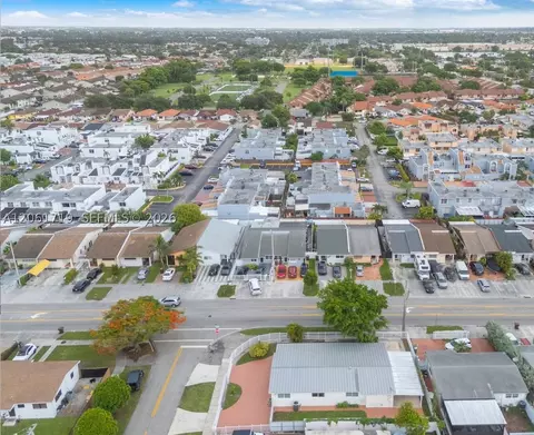 View/Area - 3685 W 9th Ave, Hialeah, FL 33012 photo 8 of 9