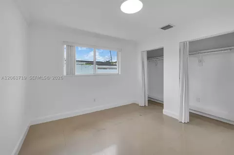 Bedroom - 3685 W 9th Ave, Hialeah, FL 33012 photo 4 of 7