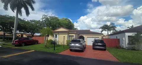 509 SW 87th Pl, Miami, FL 33174