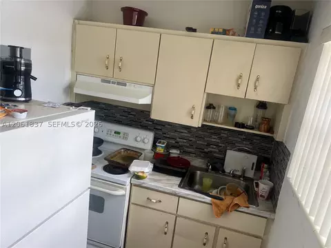 Kitchen - Undisclosed, Opa Locka, FL 33054 photo 2 of 3