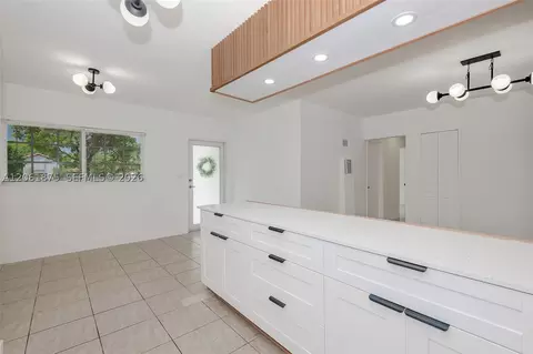 Other - 998 W 68th St, Hialeah, FL 33014 photo 4 of 10