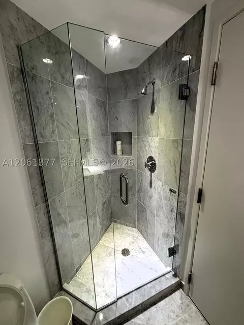 Bath - 9401 Collins #401, Surfside, FL 33154 photo 3 of 4