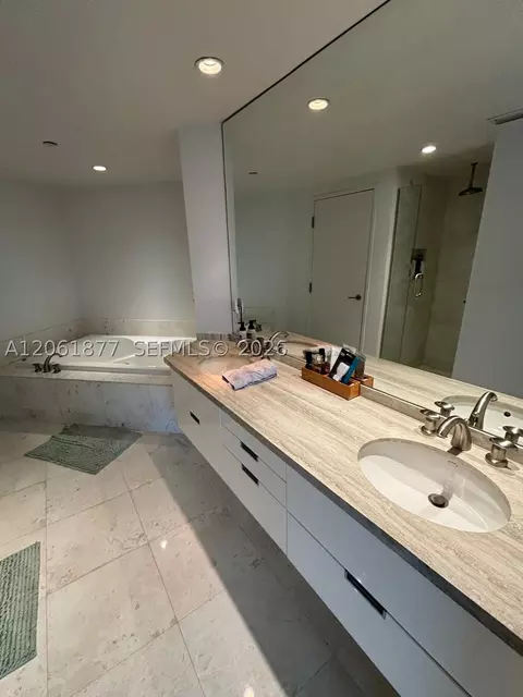 Bath - 9401 Collins #401, Surfside, FL 33154 photo 4 of 4
