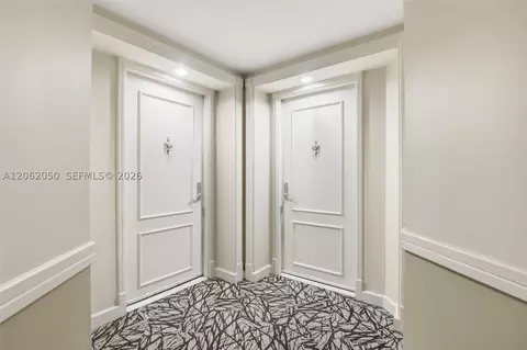 701 Brickell Key Blvd #610, Miami, FL 33131