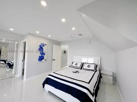Bedroom - 850 E 105th Street Ocean E, Marathon, FL 33050 photo 2 of 14
