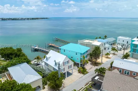 View/Area - 850 E 105th Street Ocean E, Marathon, FL 33050 photo 1 of 2