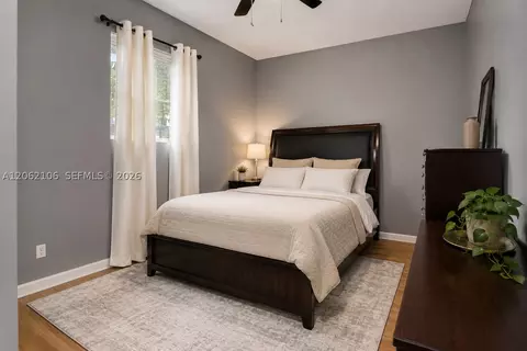 Bedroom - 2587 E Rd, Loxahatchee, FL 33470 photo 8 of 9