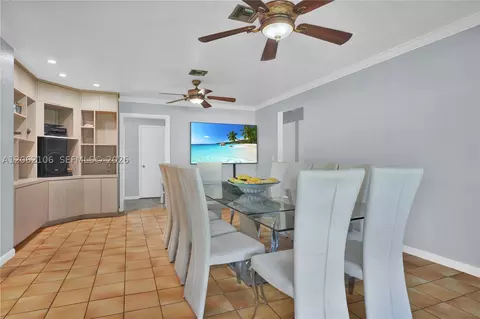 Dining - 2587 E Rd, Loxahatchee, FL 33470 photo 2 of 3
