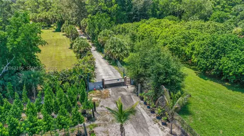 View/Area - 2587 E Rd, Loxahatchee, FL 33470 photo 5 of 5