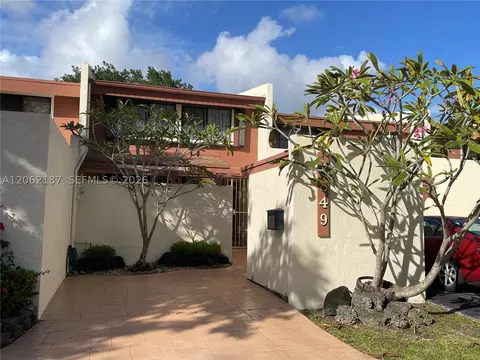 7849 SW 106th Cir #7849, Miami, FL 33173